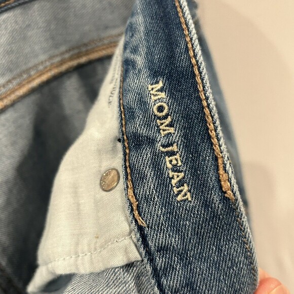 American Eagle Jeans Womens Size 18 Mom Jean Distressed Ripped High Rise Waist - Picture 9 of 16